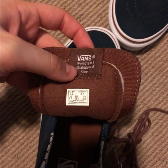 Never worn - Picture 4 of 4